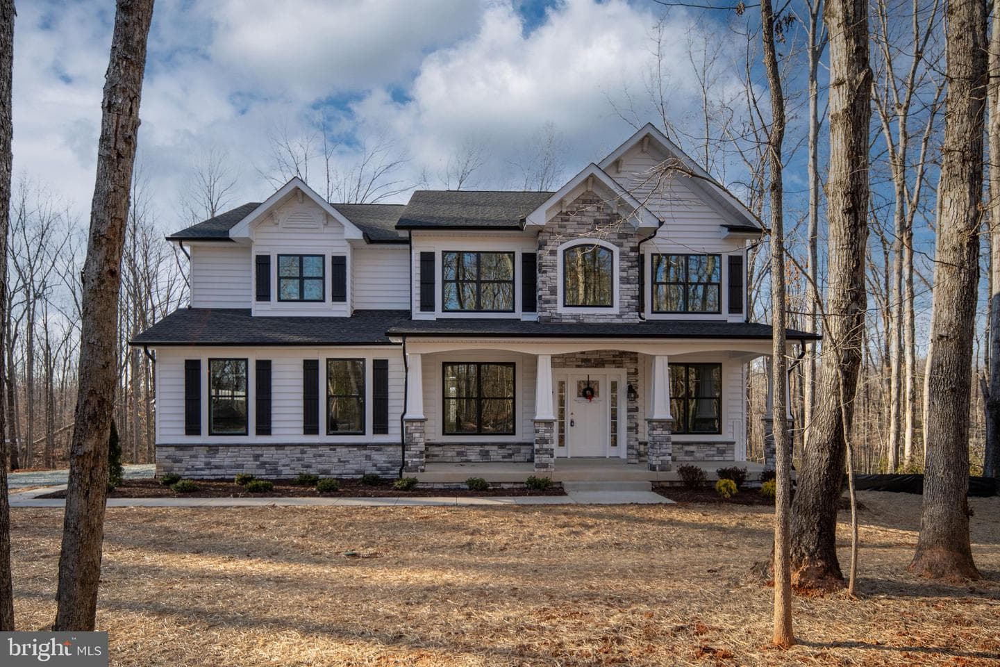 569 Tacketts Mill Road photo 6
