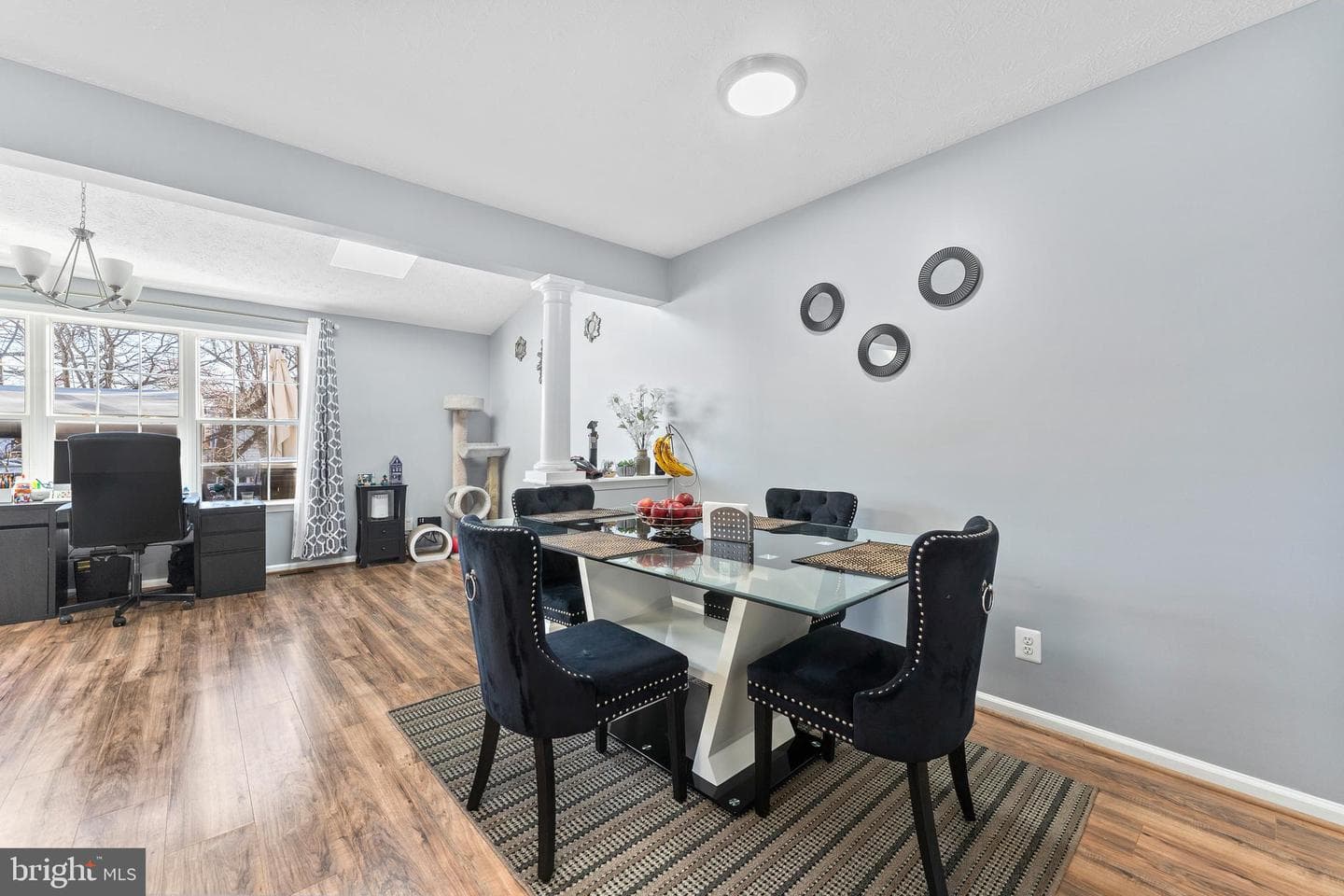 102 Charles Street photo 11