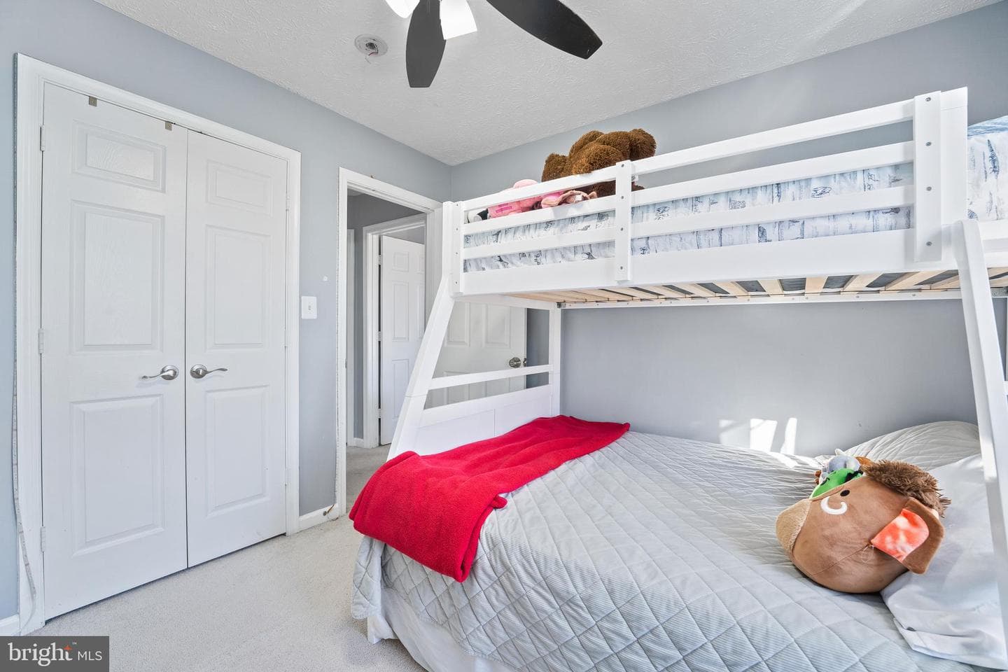 102 Charles Street photo 26