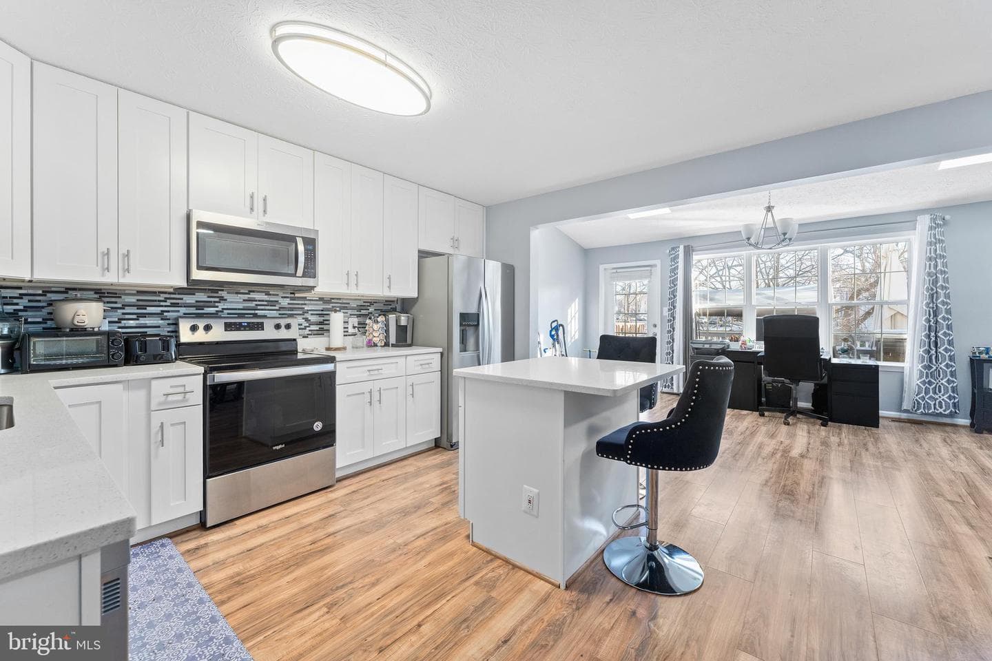 102 Charles Street photo 6