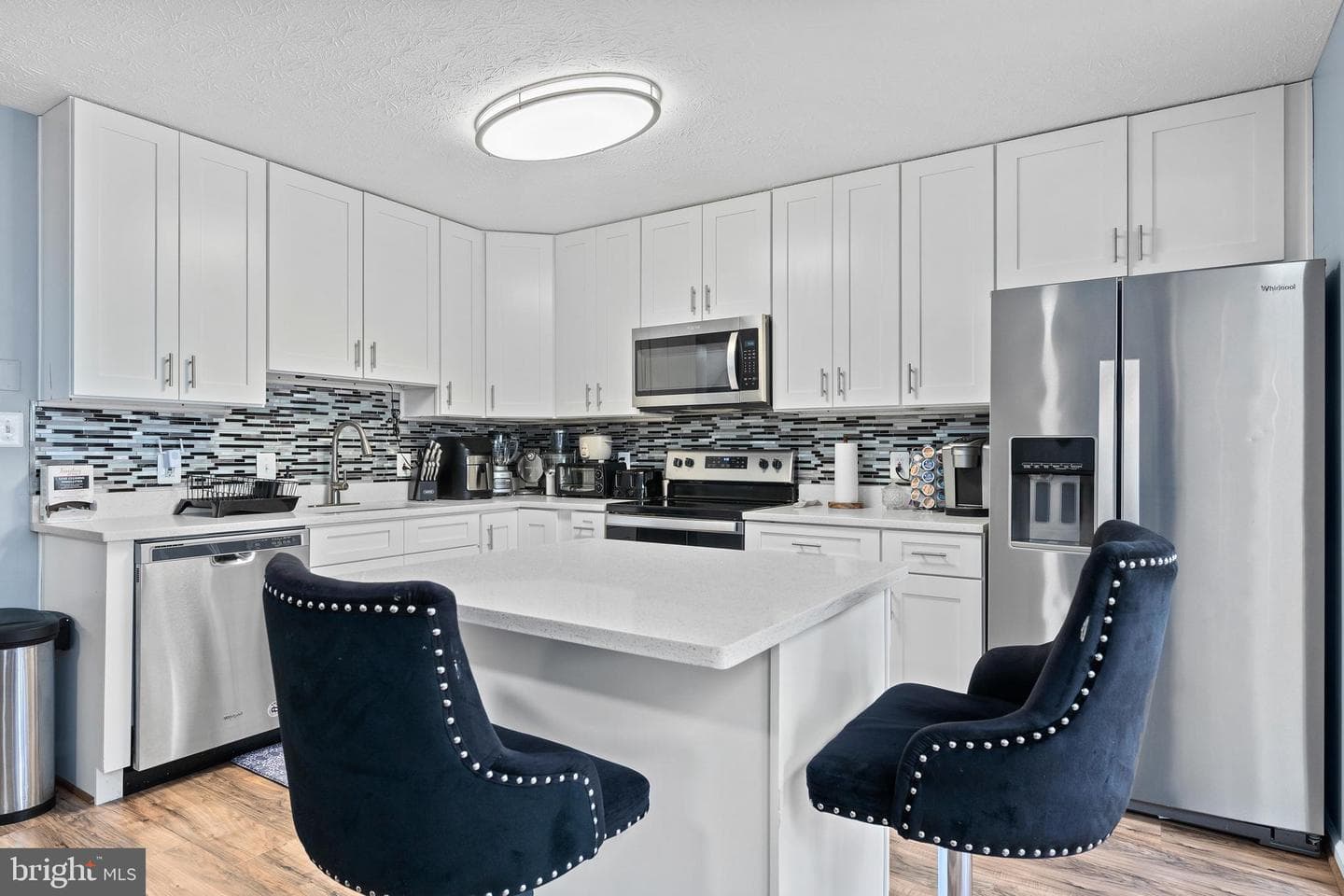 102 Charles Street photo 7