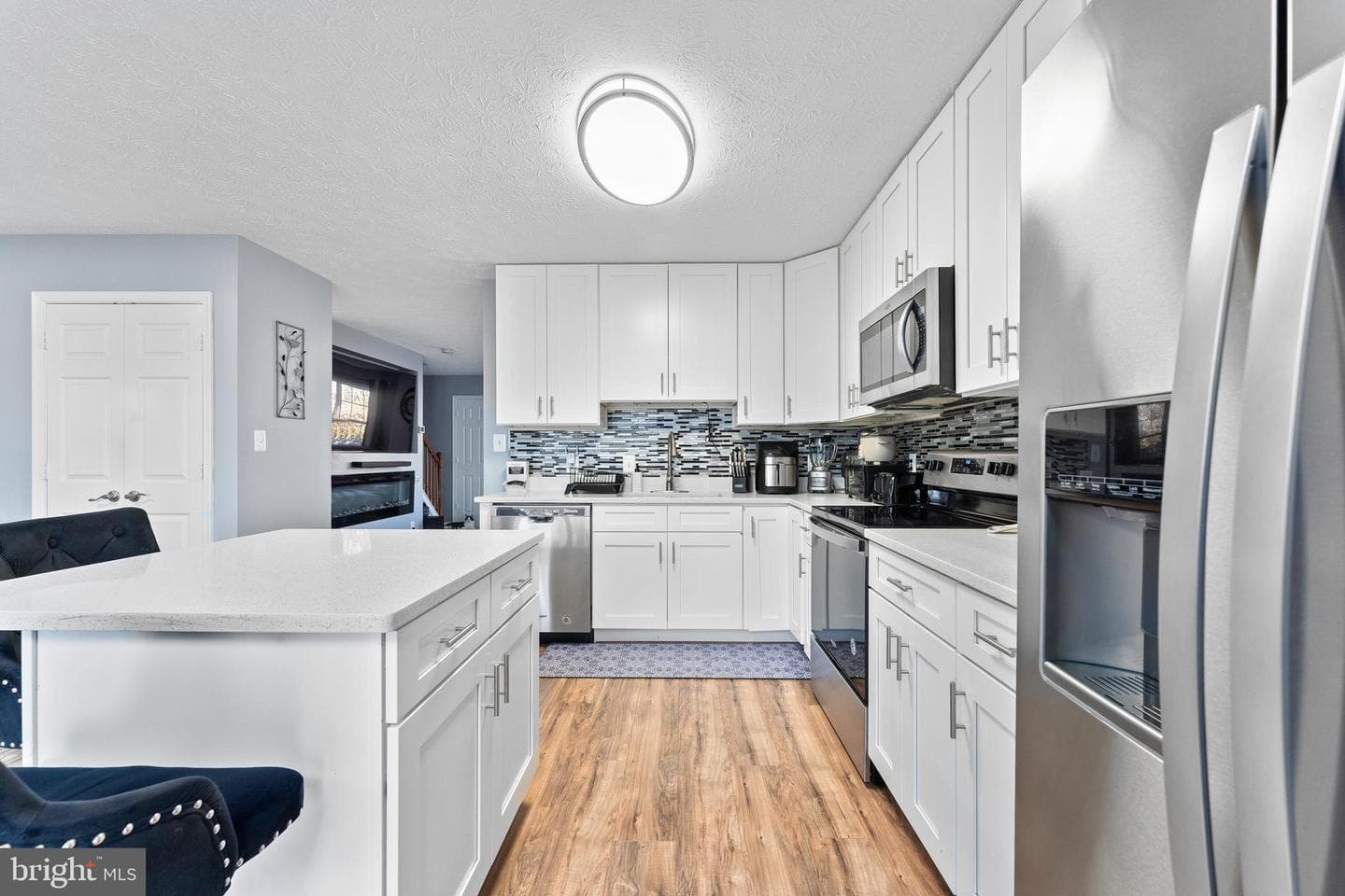 102 Charles Street photo 9