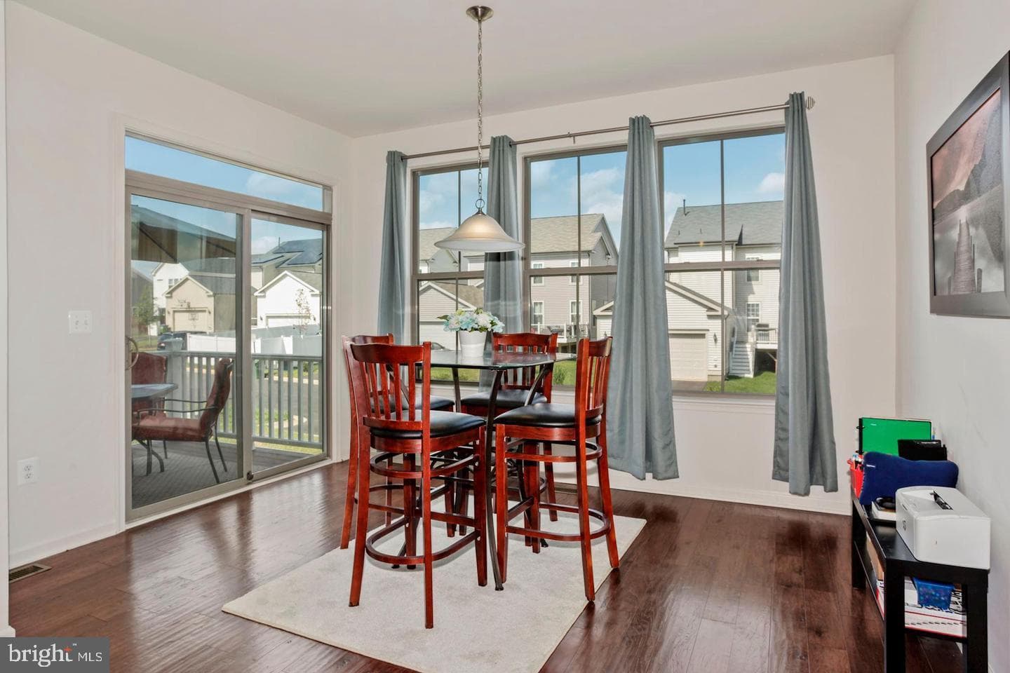944 Basswood Drive photo 6