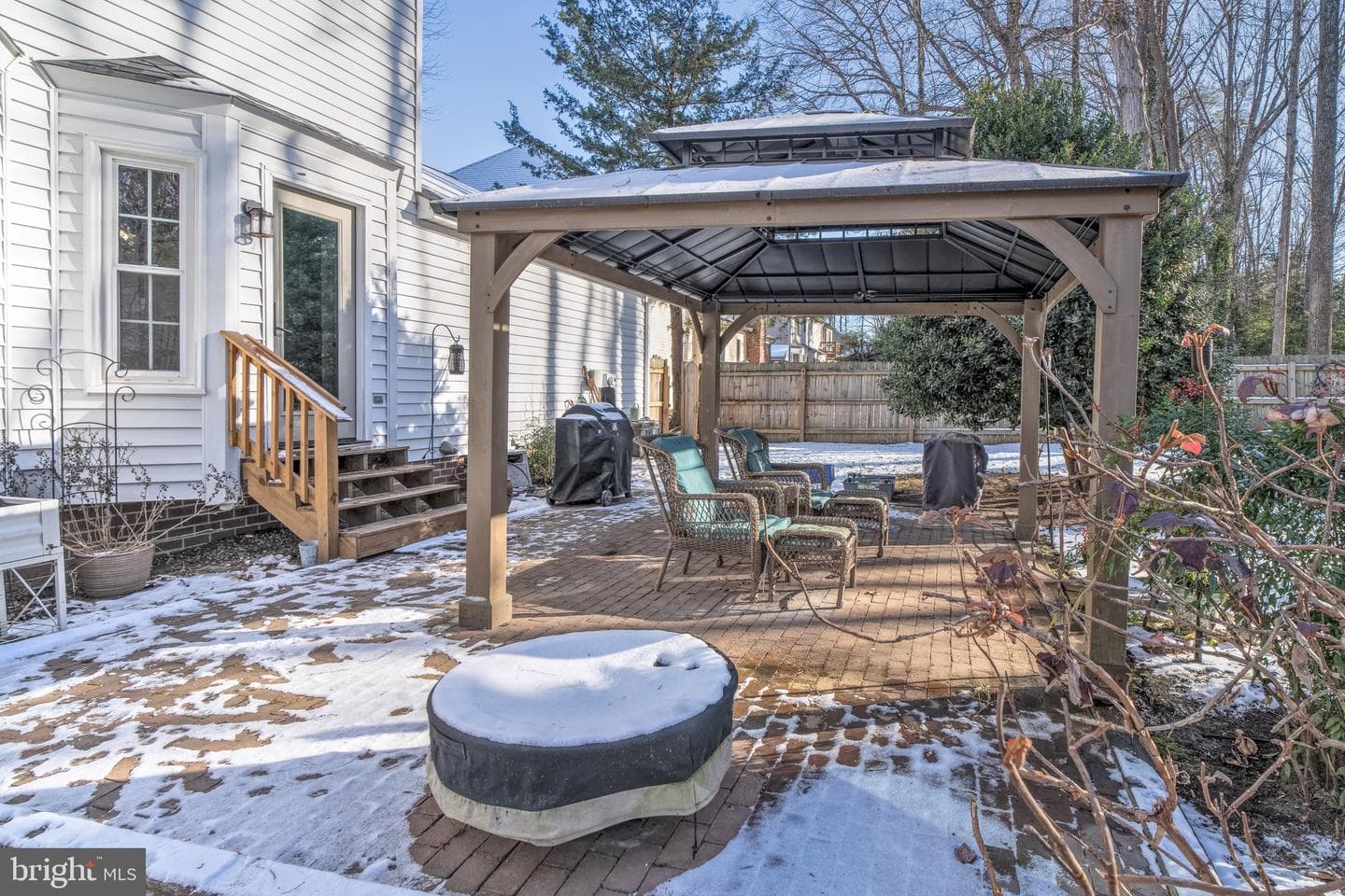 55 Kelly Way photo 37