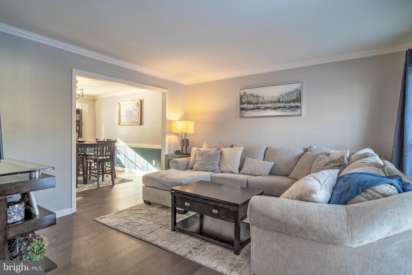 55 Kelly Way photo 4