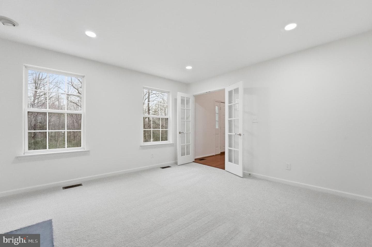 61 Hoovler Lane photo 10