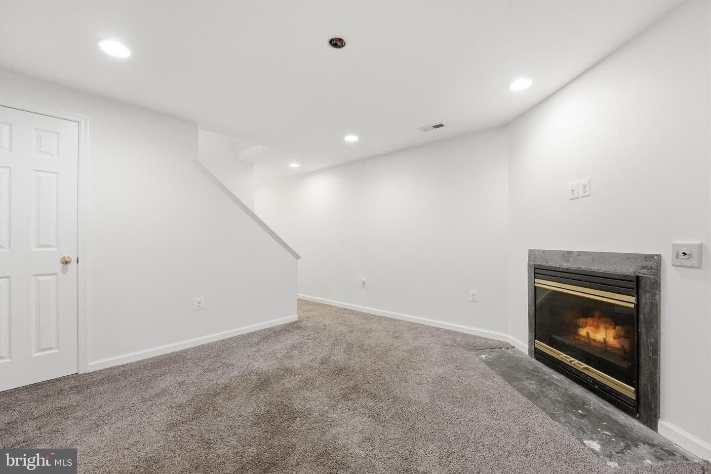 61 Hoovler Lane photo 25