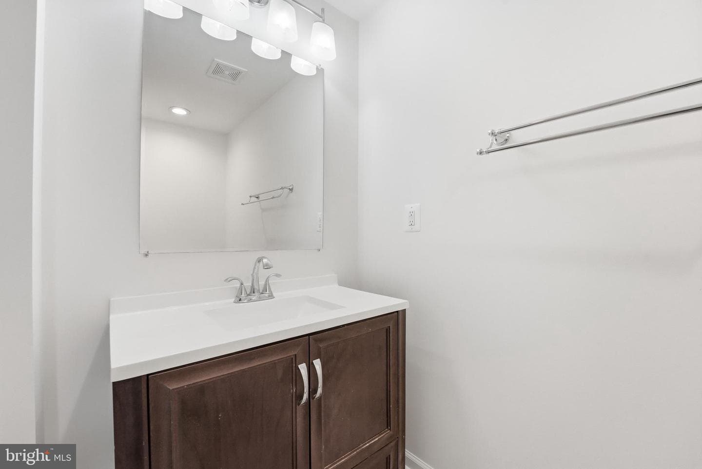 61 Hoovler Lane photo 30