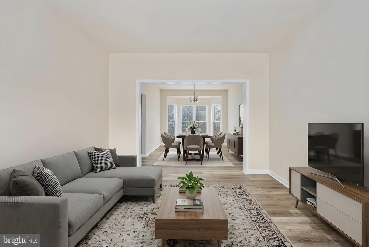 8 Newport Court photo 29