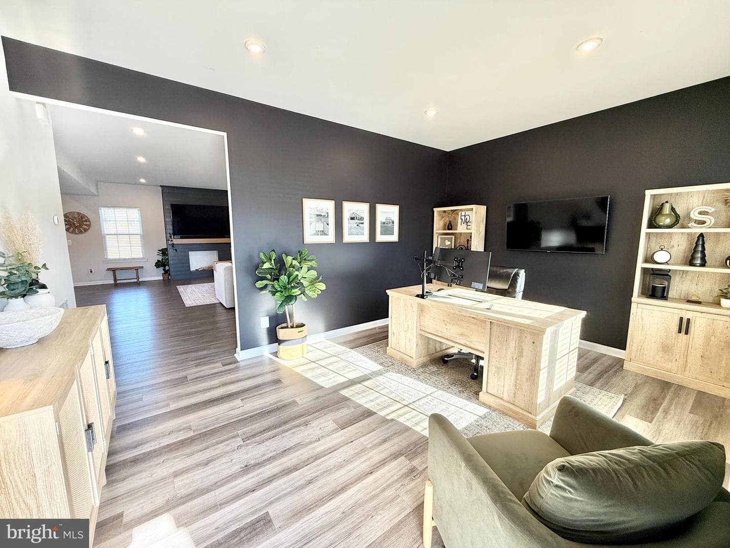 213 Prestige Way photo 4