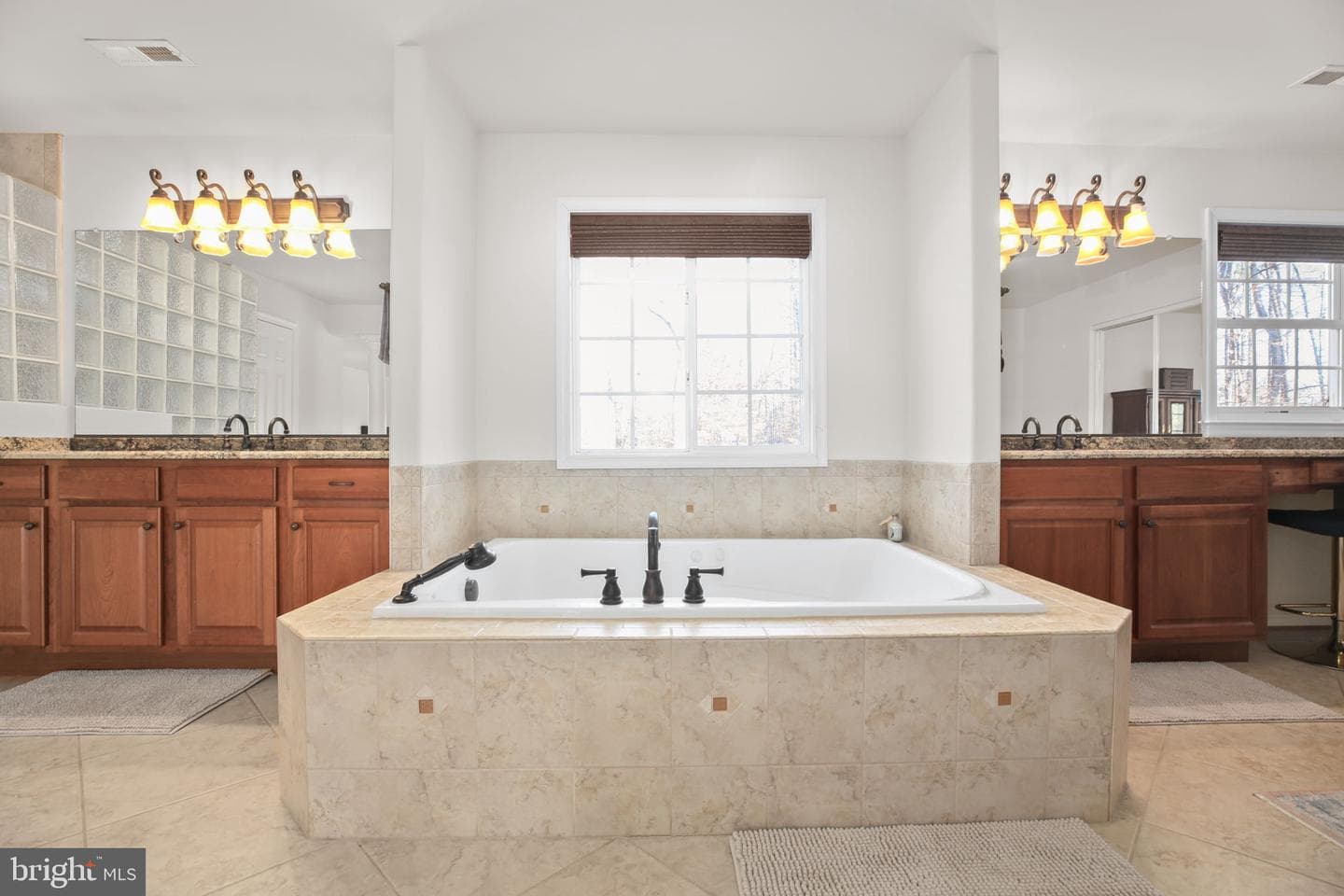 42 Kinsley Lane photo 31