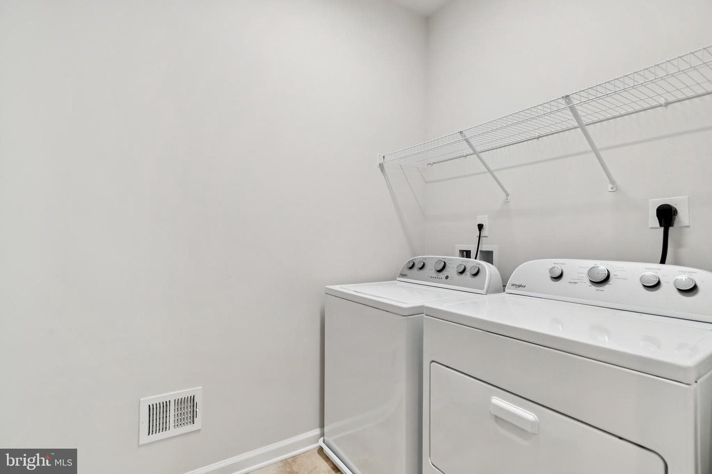 21 Fenwick Drive photo 18