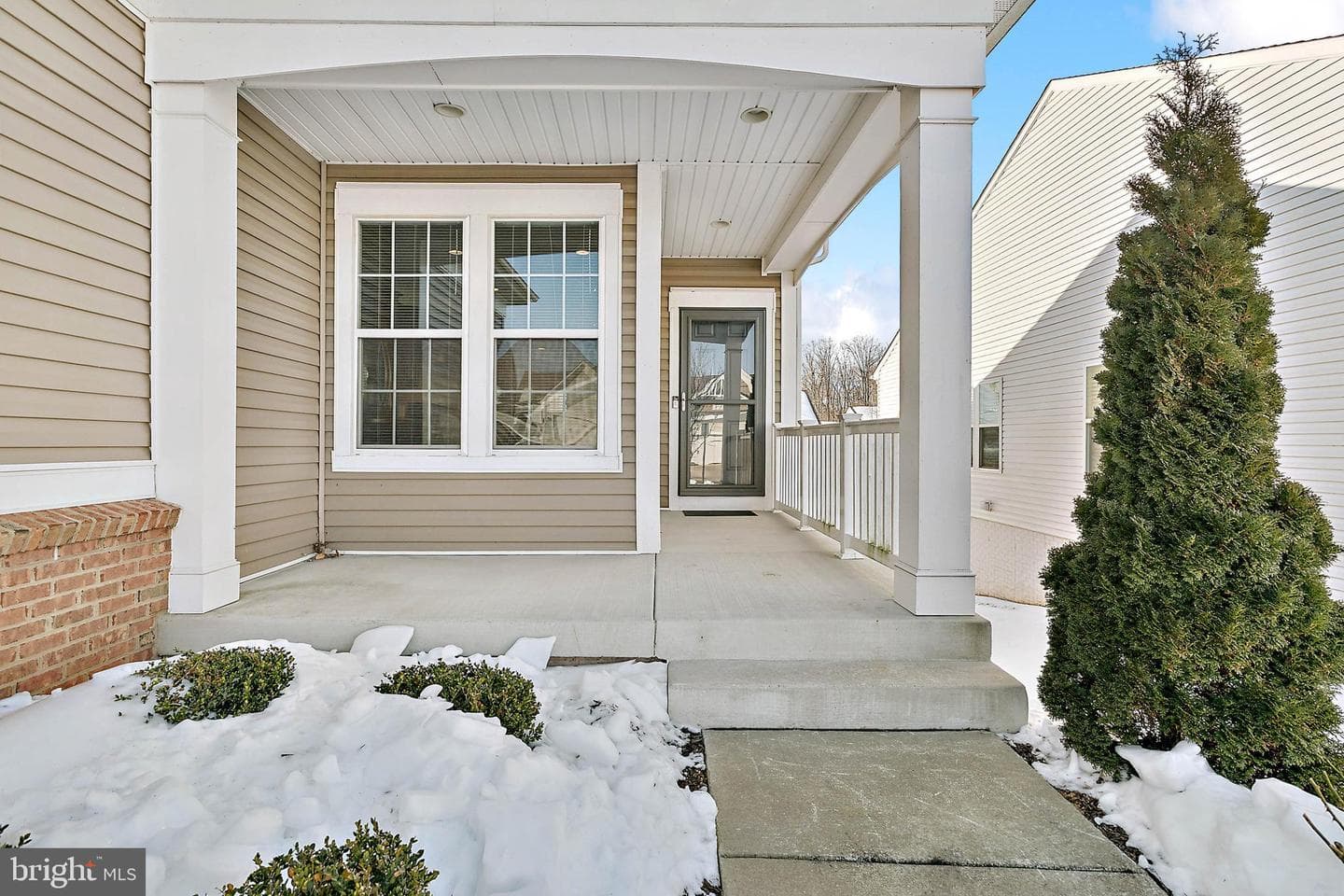 21 Fenwick Drive photo 2