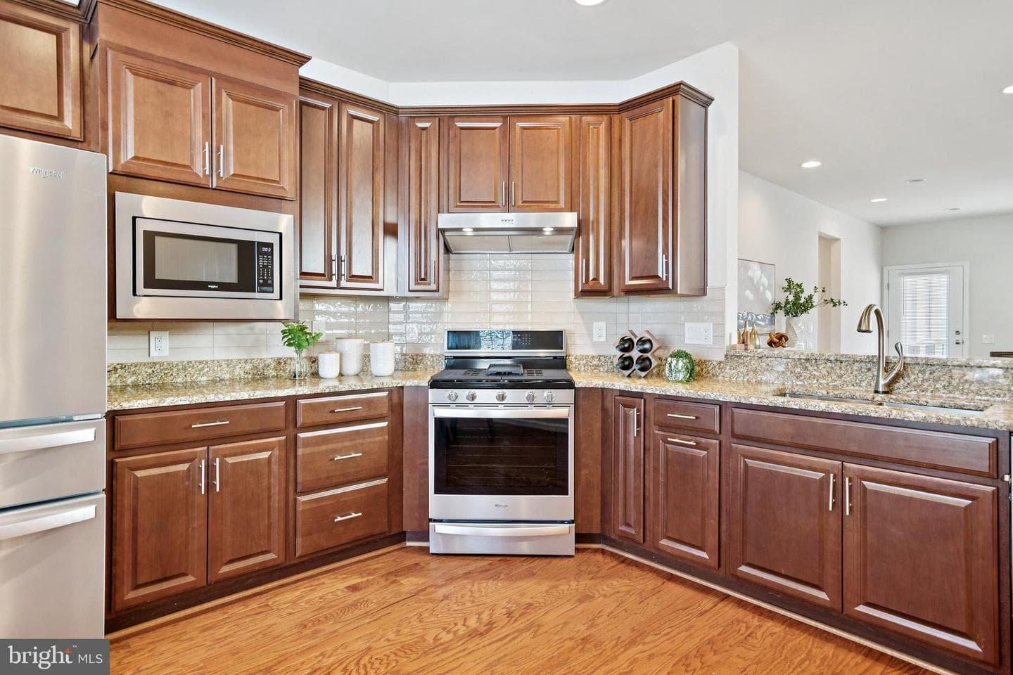 21 Fenwick Drive photo 5