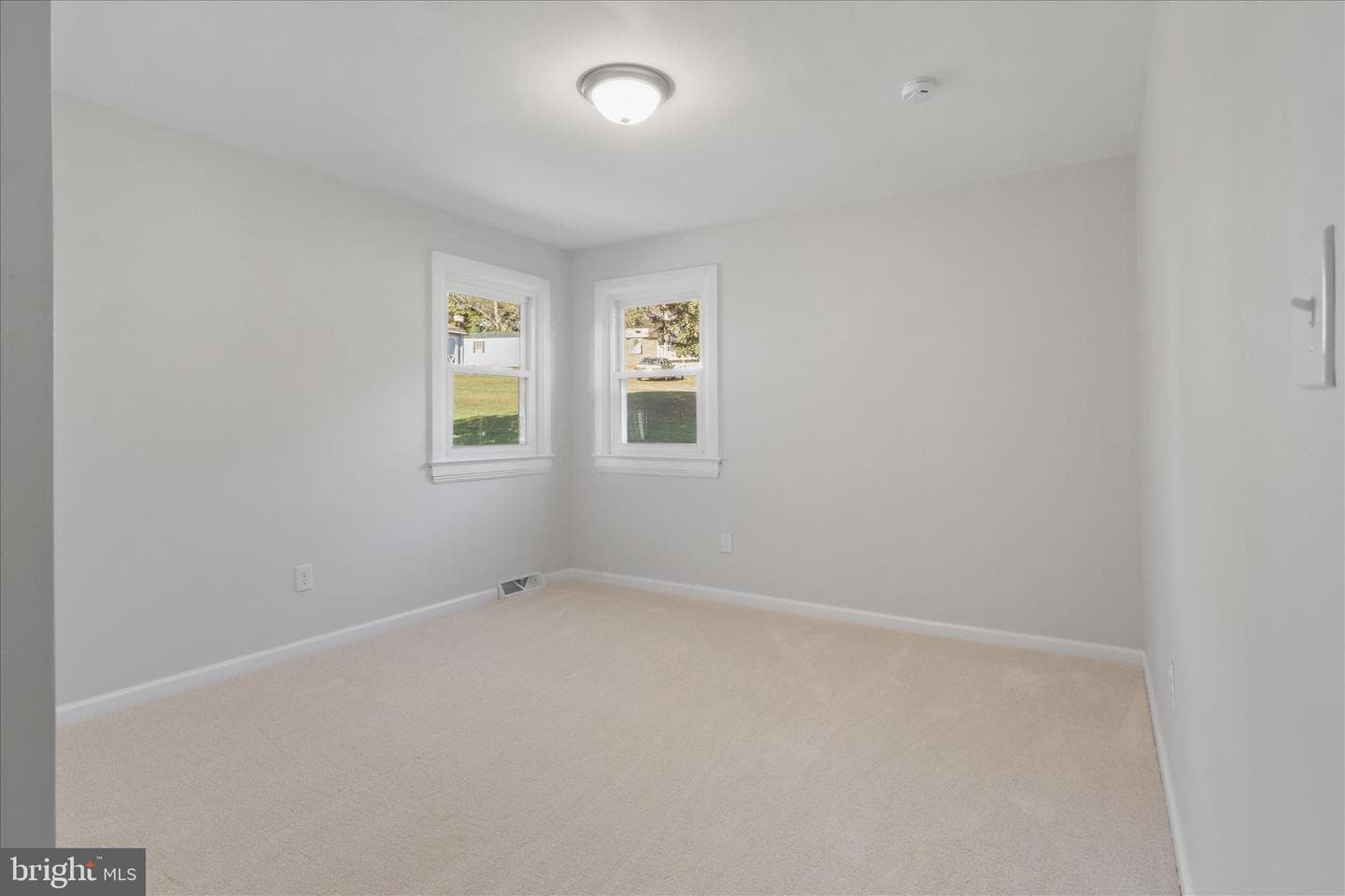 347 Forest Lane Road photo 20