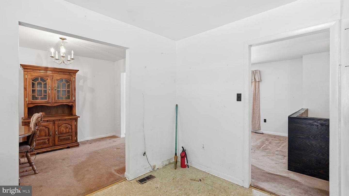 210 Austin Drive photo 2