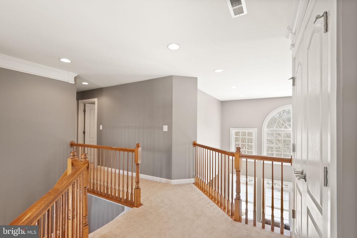 75 Regal Lane photo 33