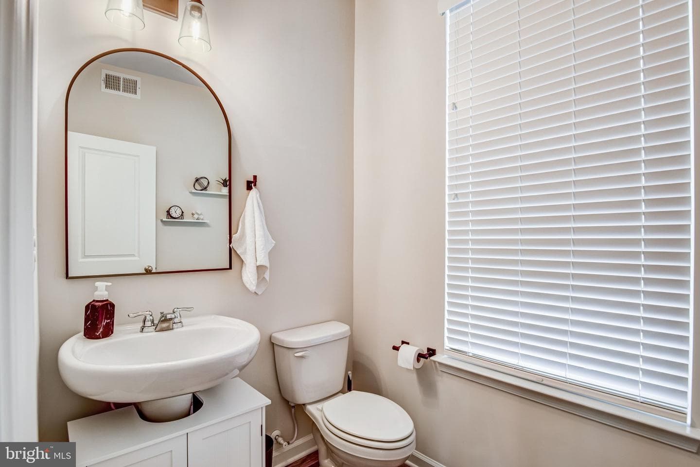 152 Whitson Woods Place photo 10