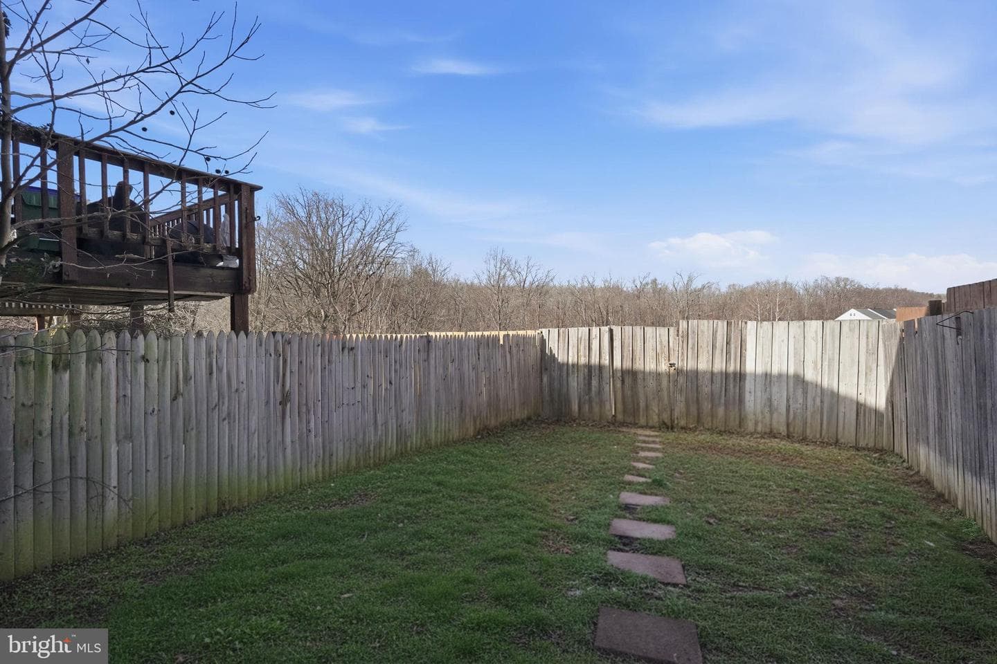 205 Braemar Place photo 13