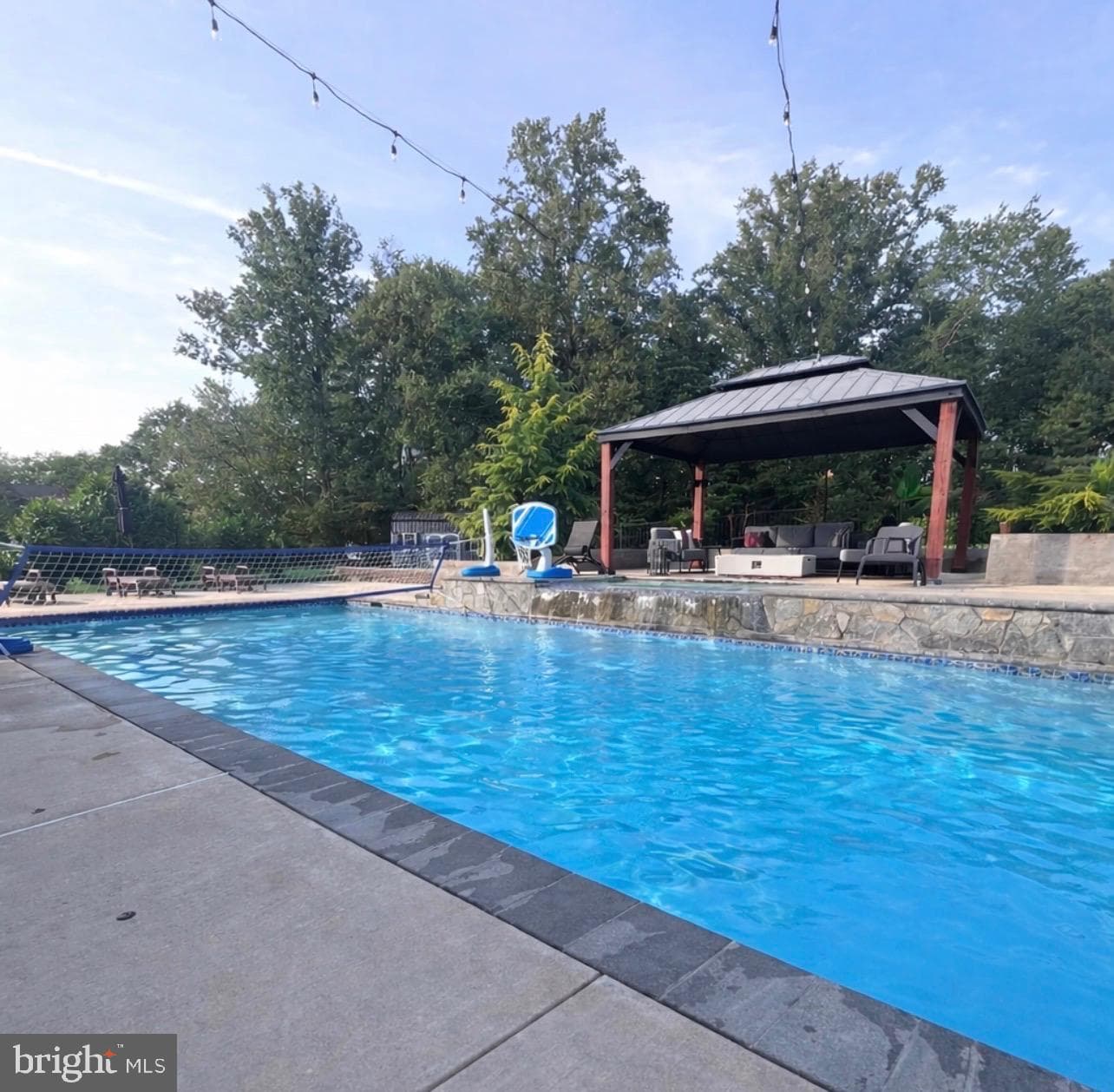 40 Edgewater Drive photo 76