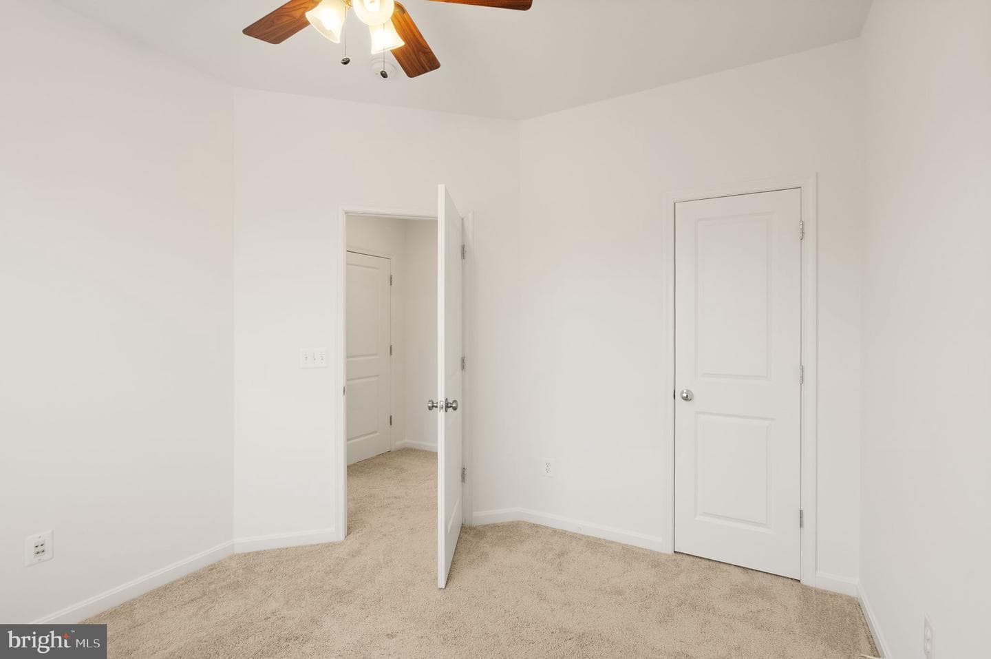 81 Hunting Creek Lane photo 40
