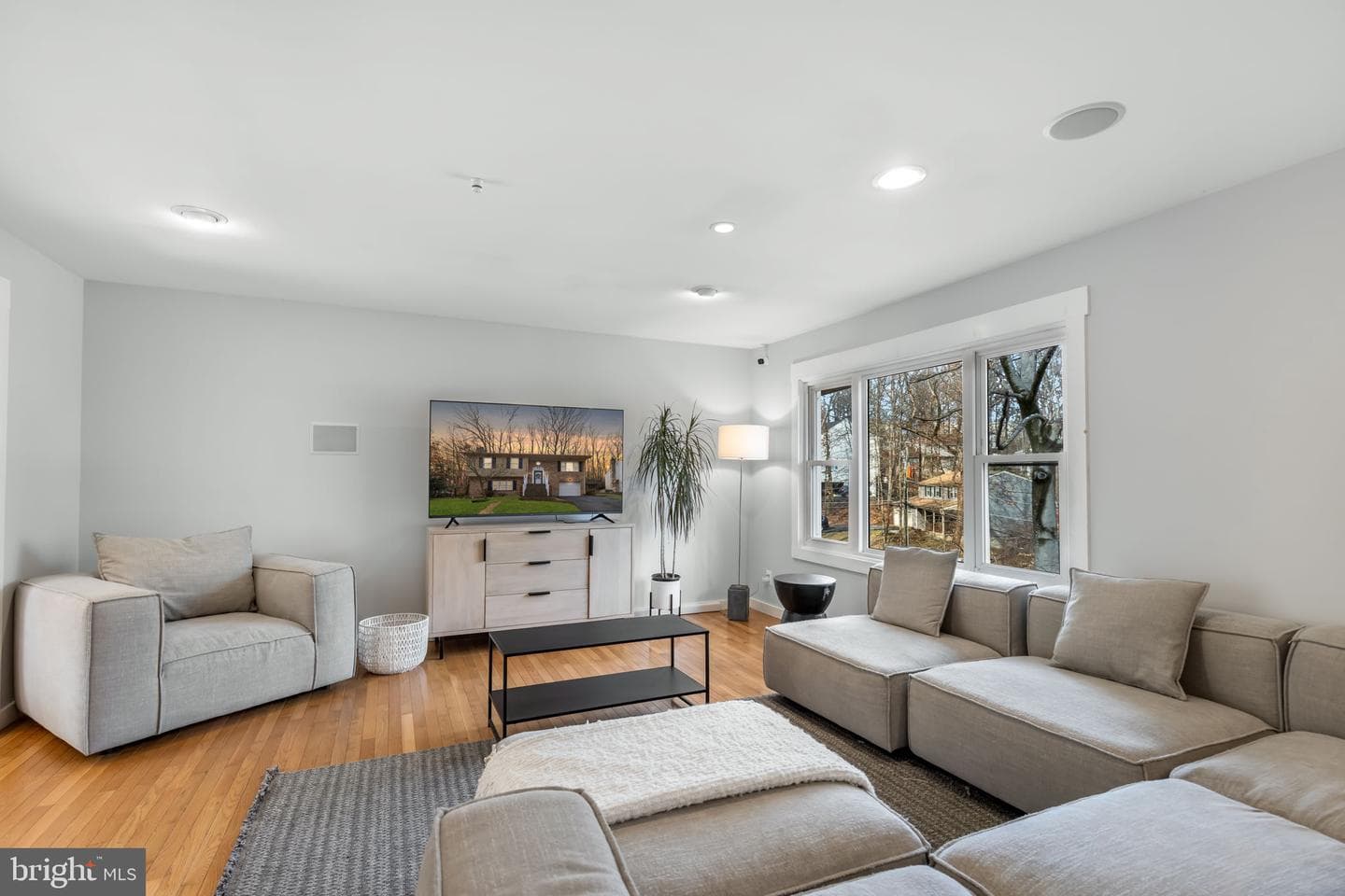 108 Columbus Cove photo 6
