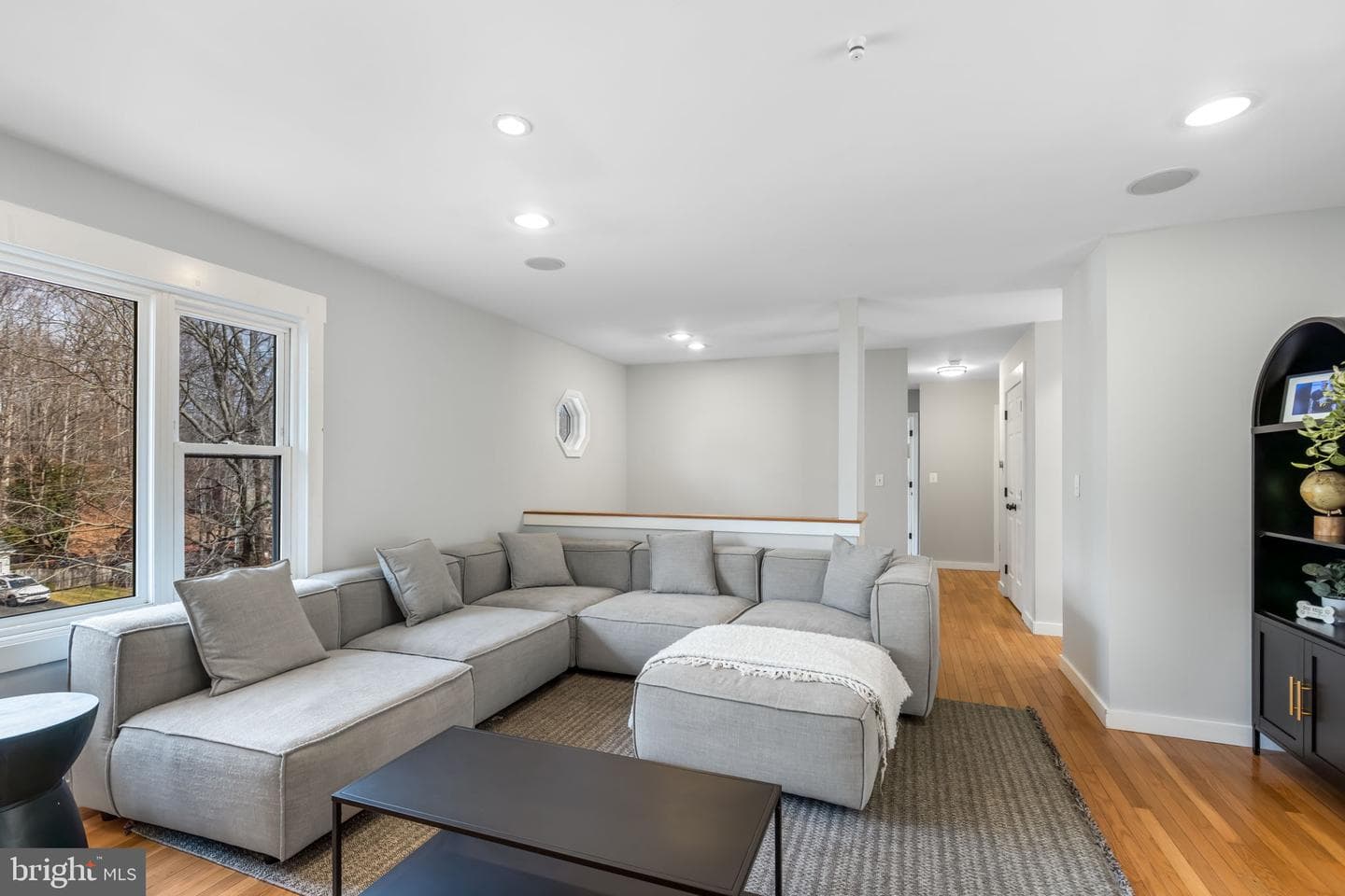 108 Columbus Cove photo 7