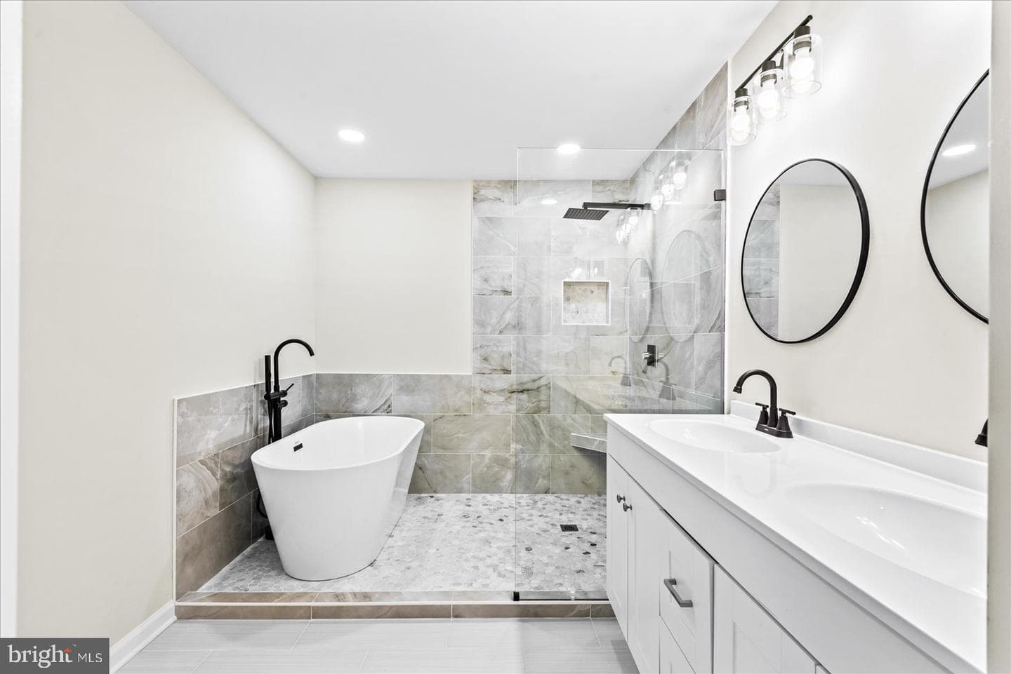 1210 Richmond Drive photo 27