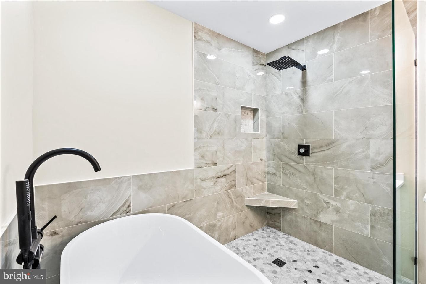 1210 Richmond Drive photo 29