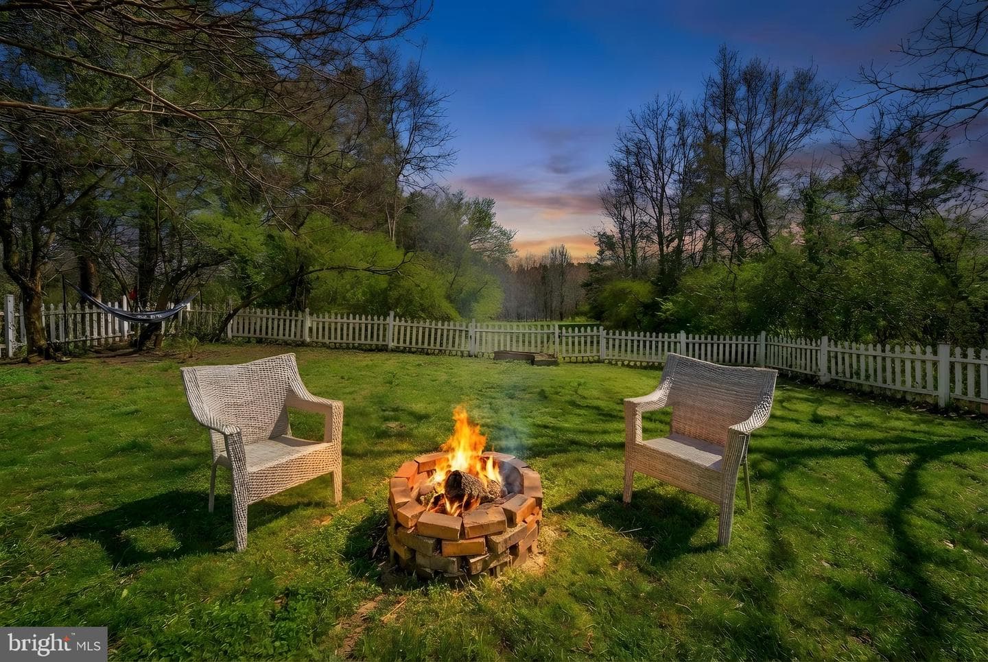 522 White Oak Road photo 3