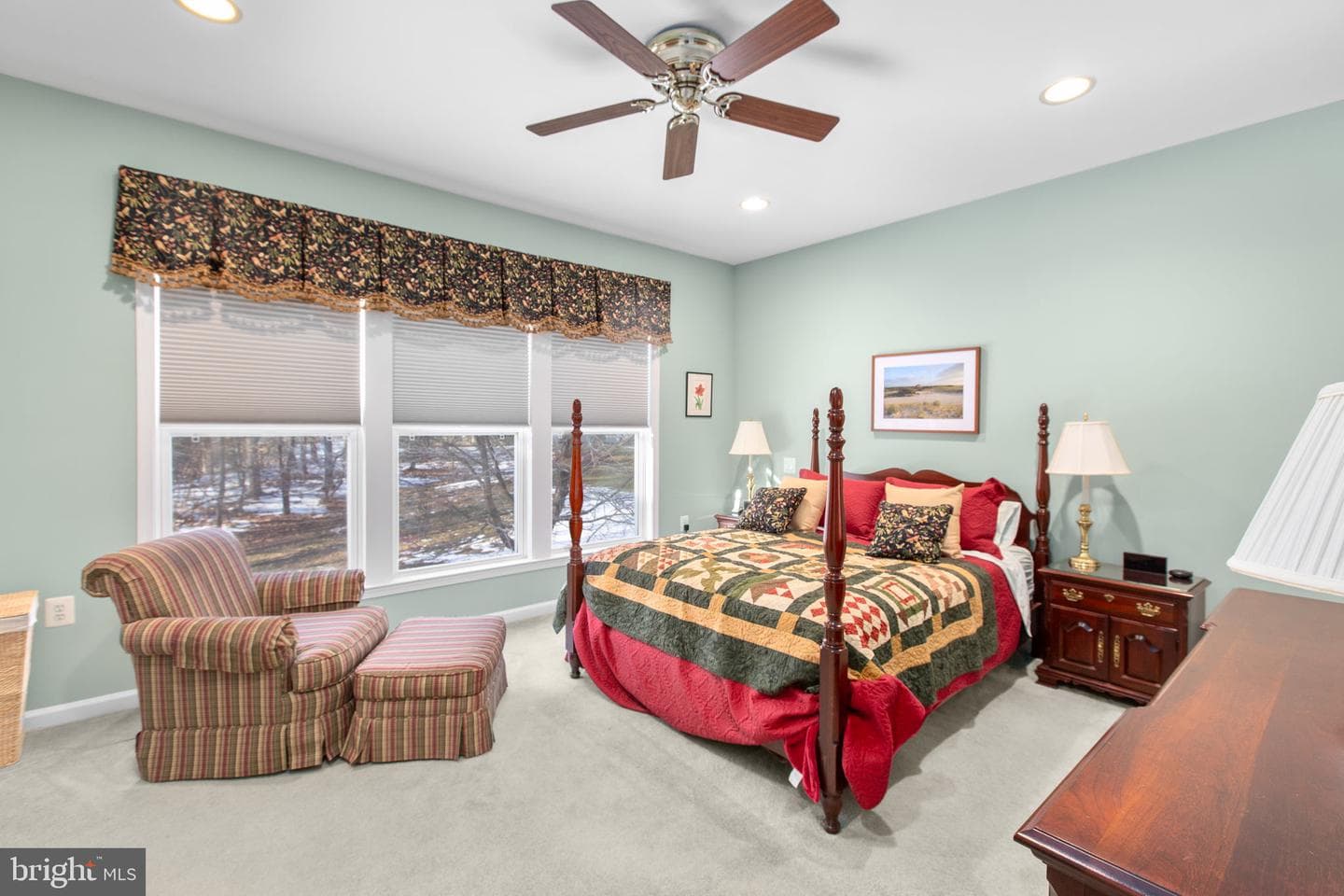 4 Covington Drive photo 12