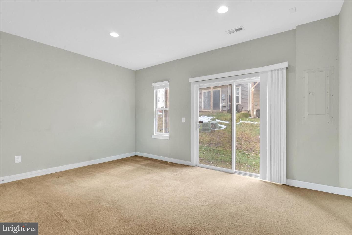 105 Nestors Place #503 photo 25