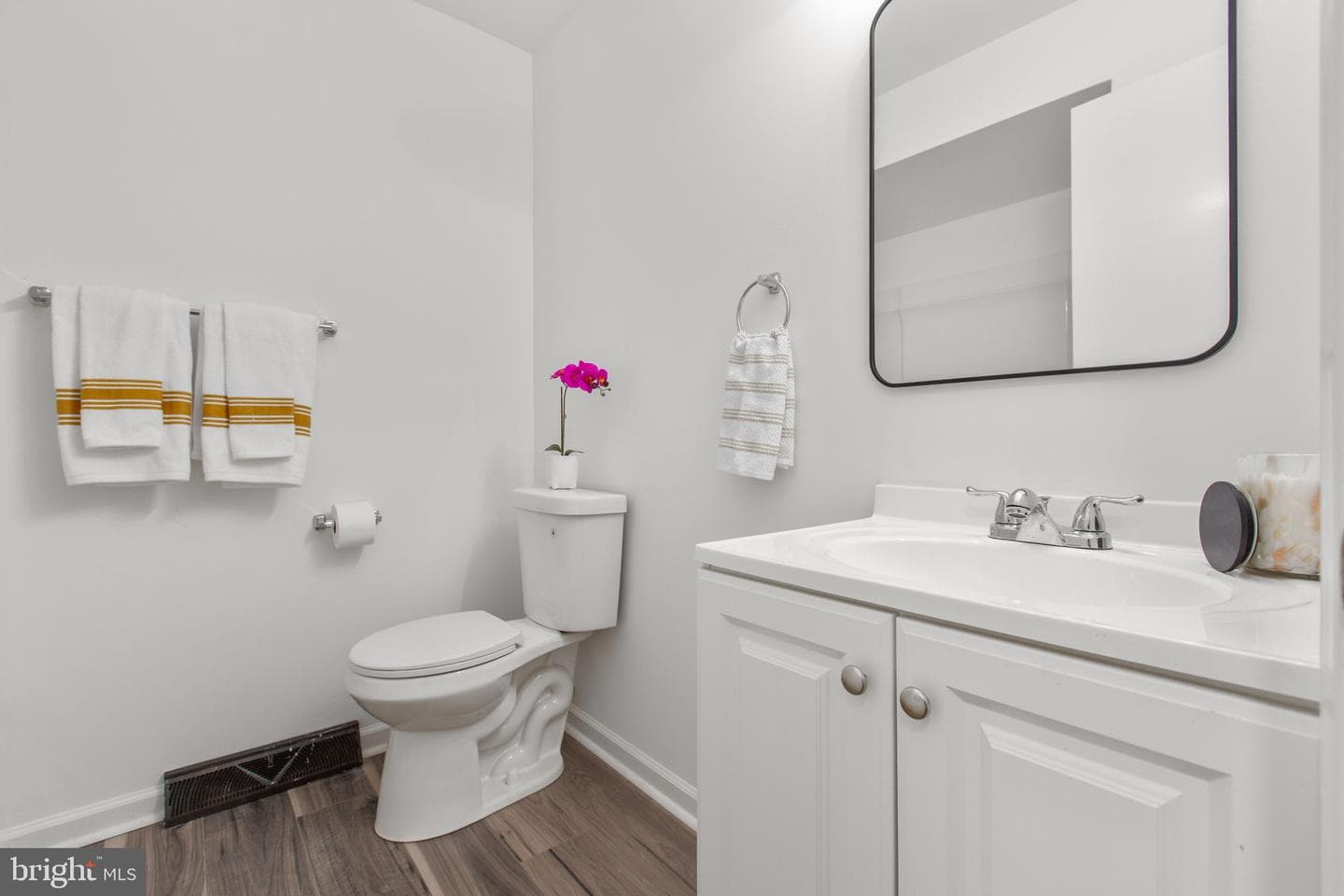 59 Mccarty Road photo 21