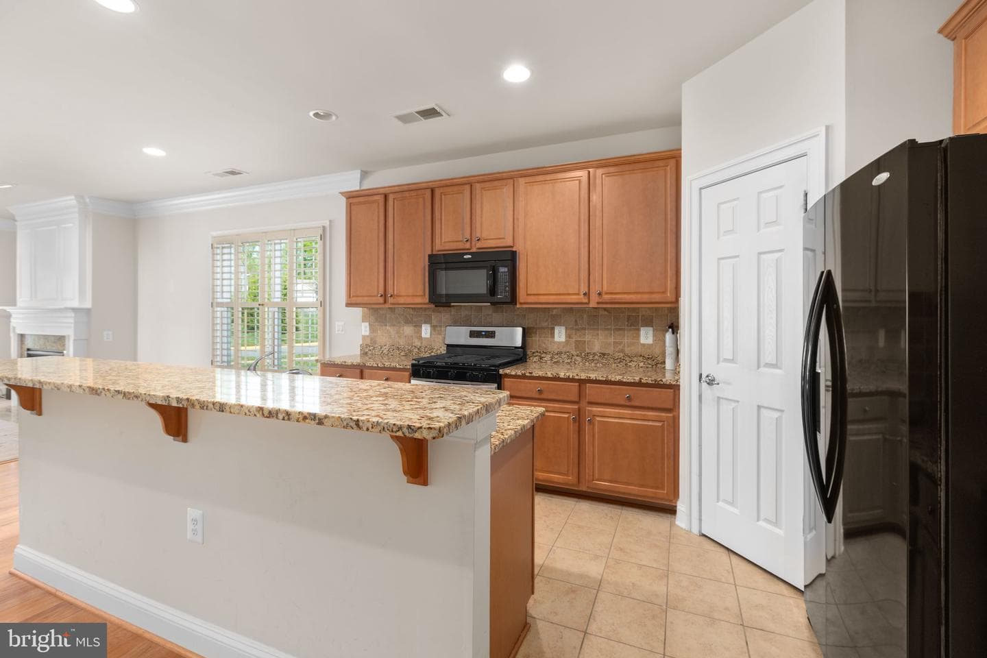 195 Castle Hill Drive photo 3