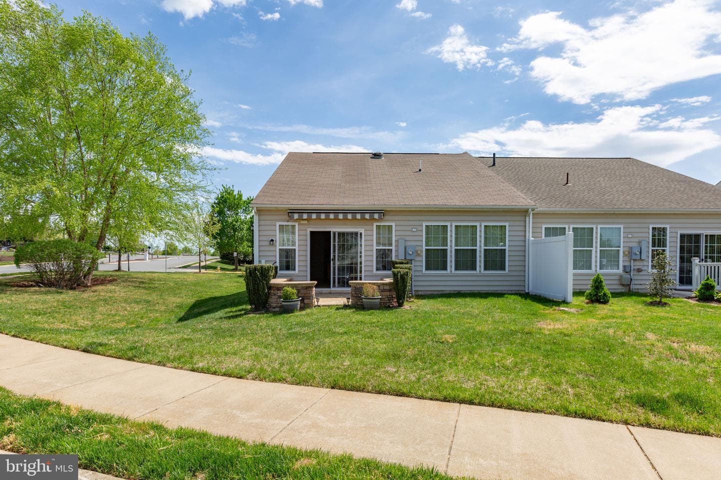 195 Castle Hill Drive photo 41