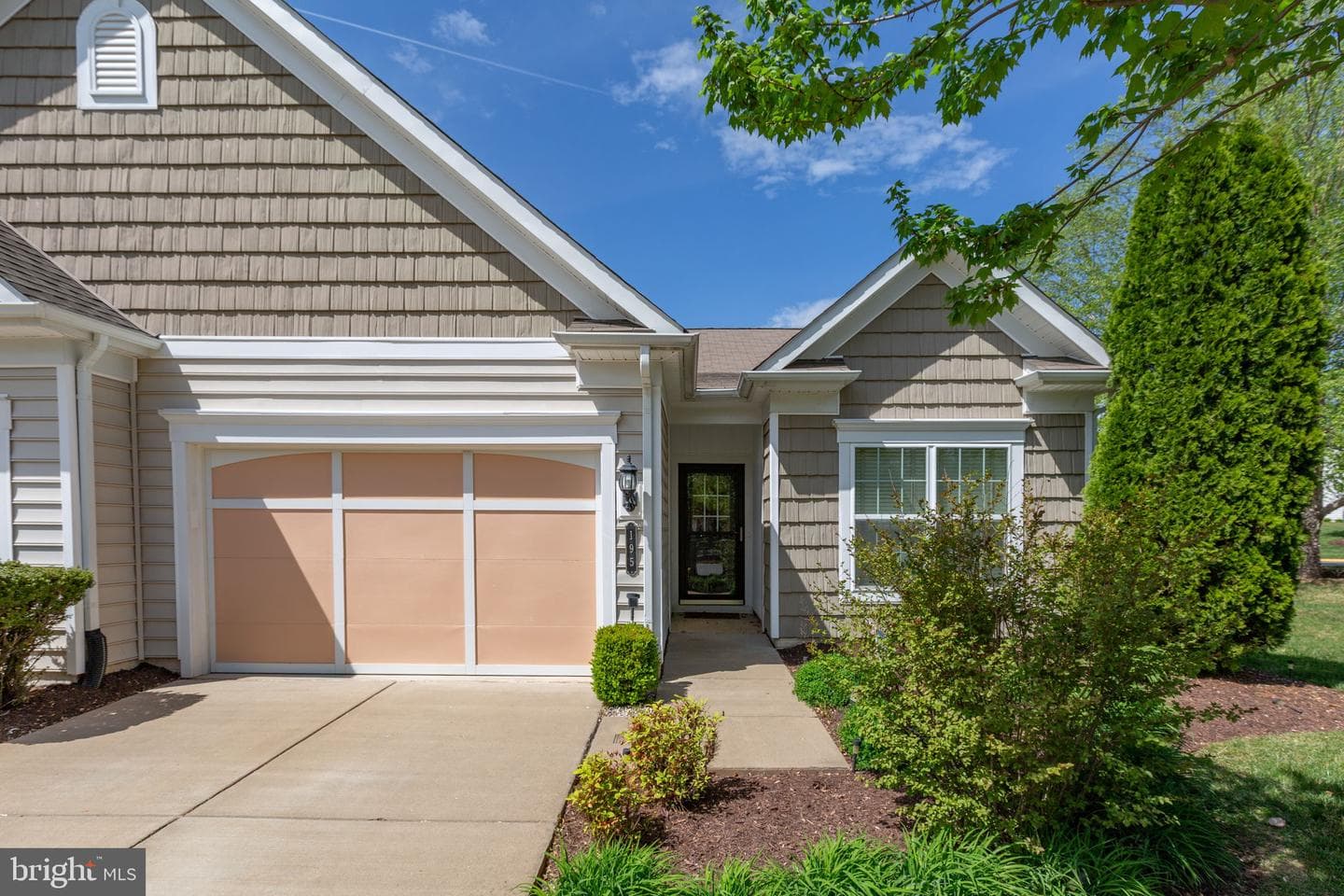 195 Castle Hill Drive photo 49