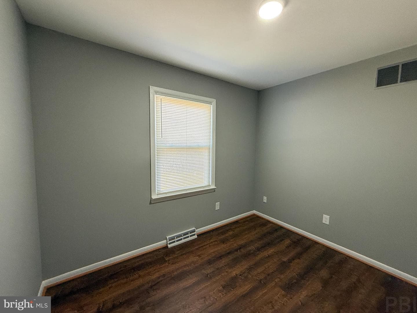 8 Ash Lane photo 34