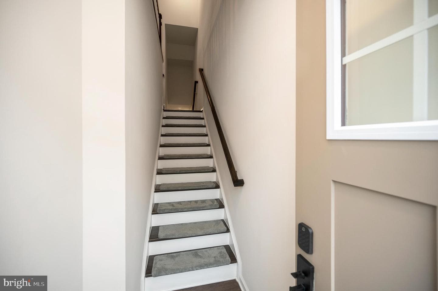 162 Shaded Valley Court photo 4