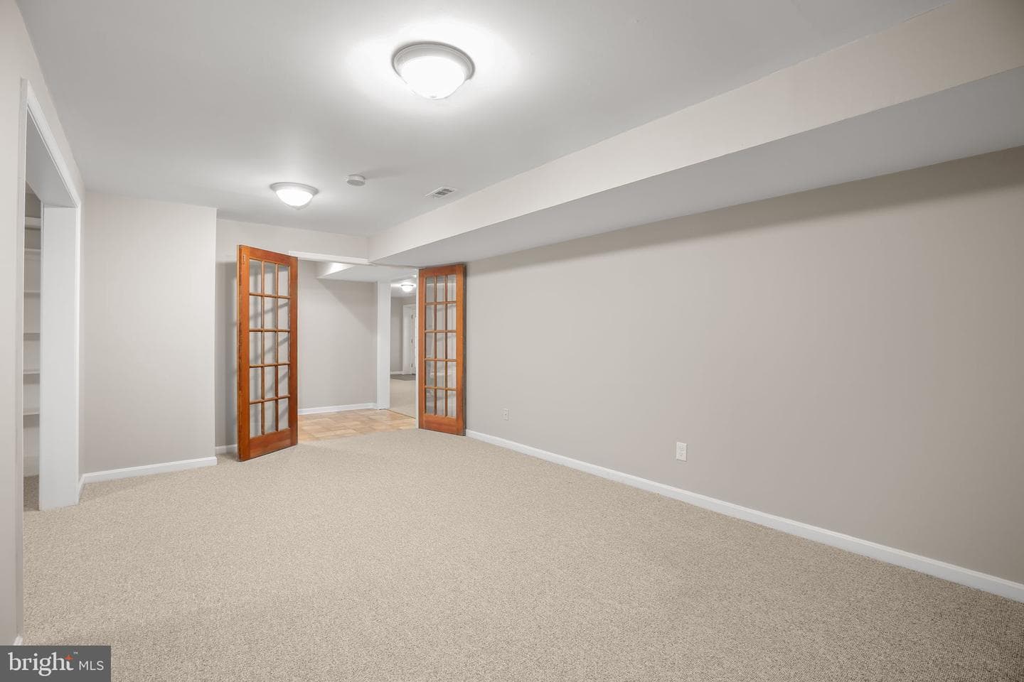 207 Old Landing Court photo 32