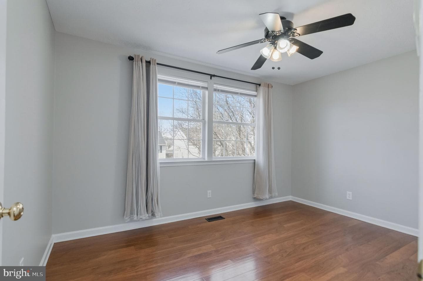 85 Saint Roberts Drive photo 26