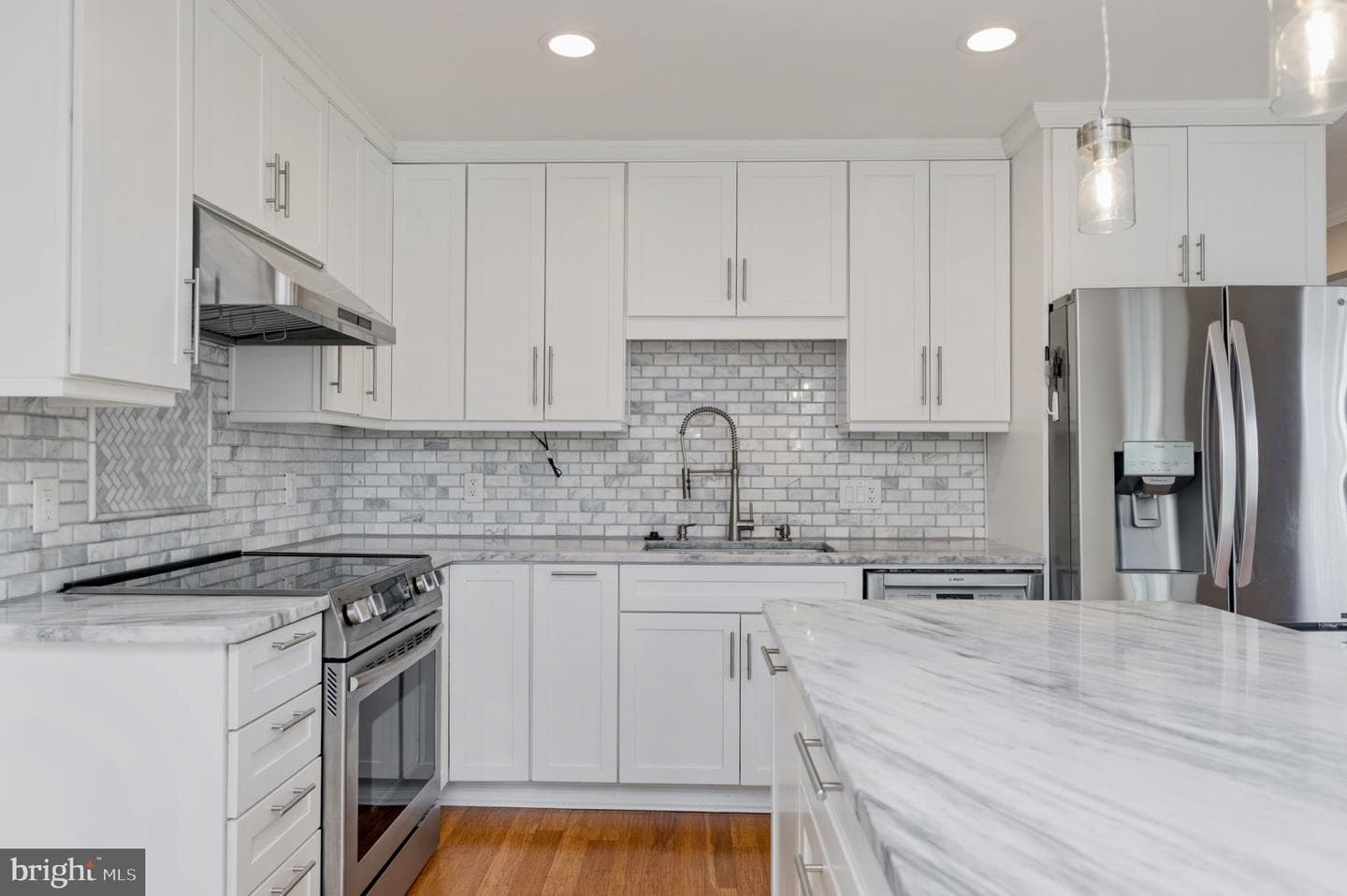 85 Saint Roberts Drive photo 9