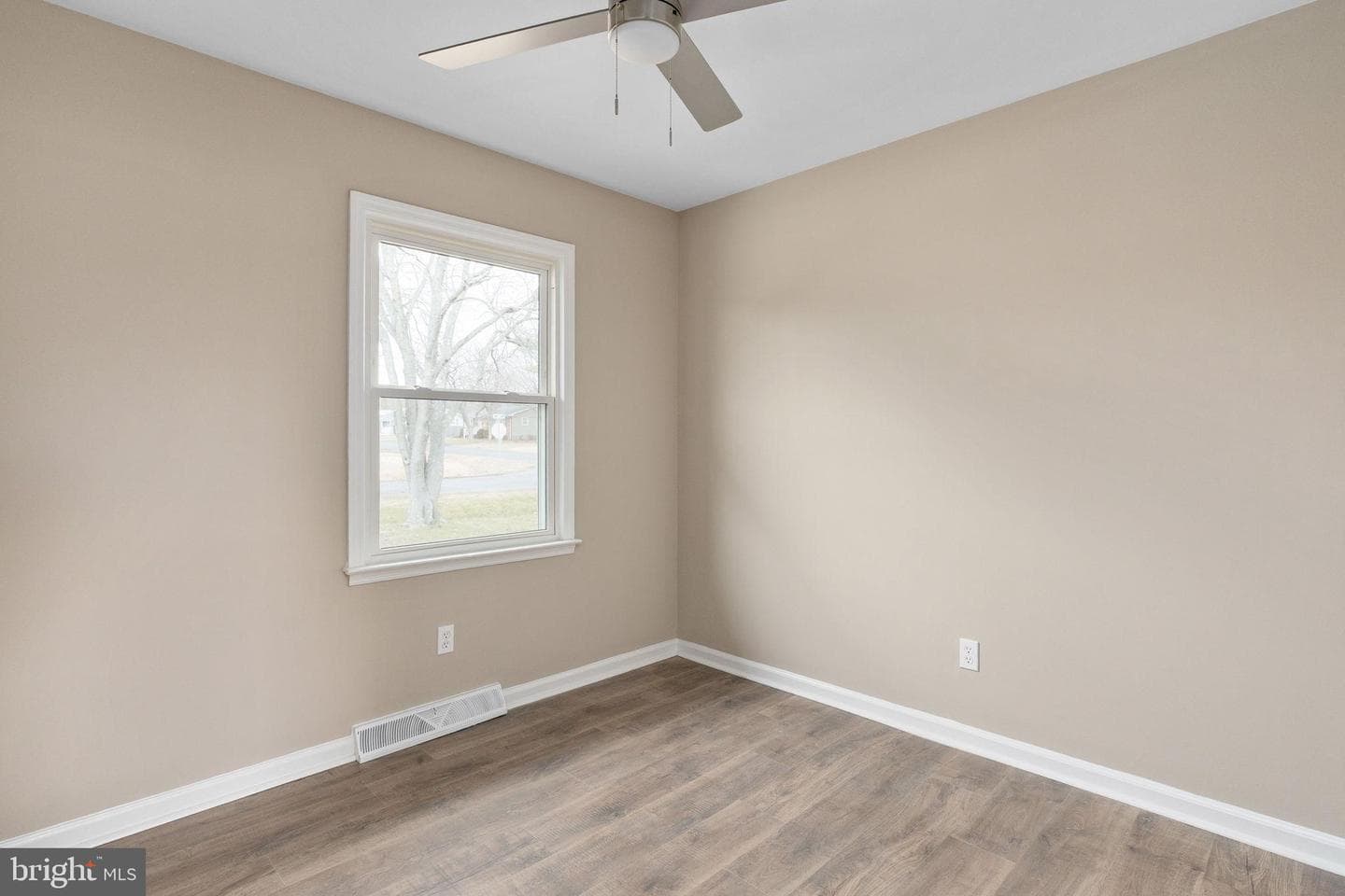 402 Sullivan Drive photo 20