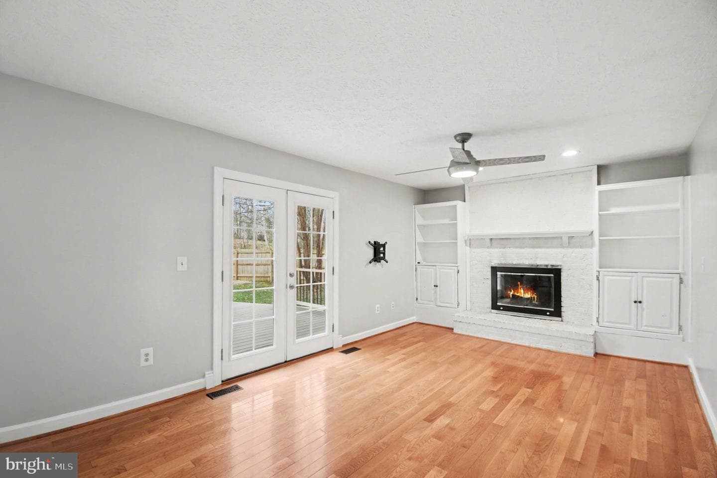 3101 Voyage Drive photo 10