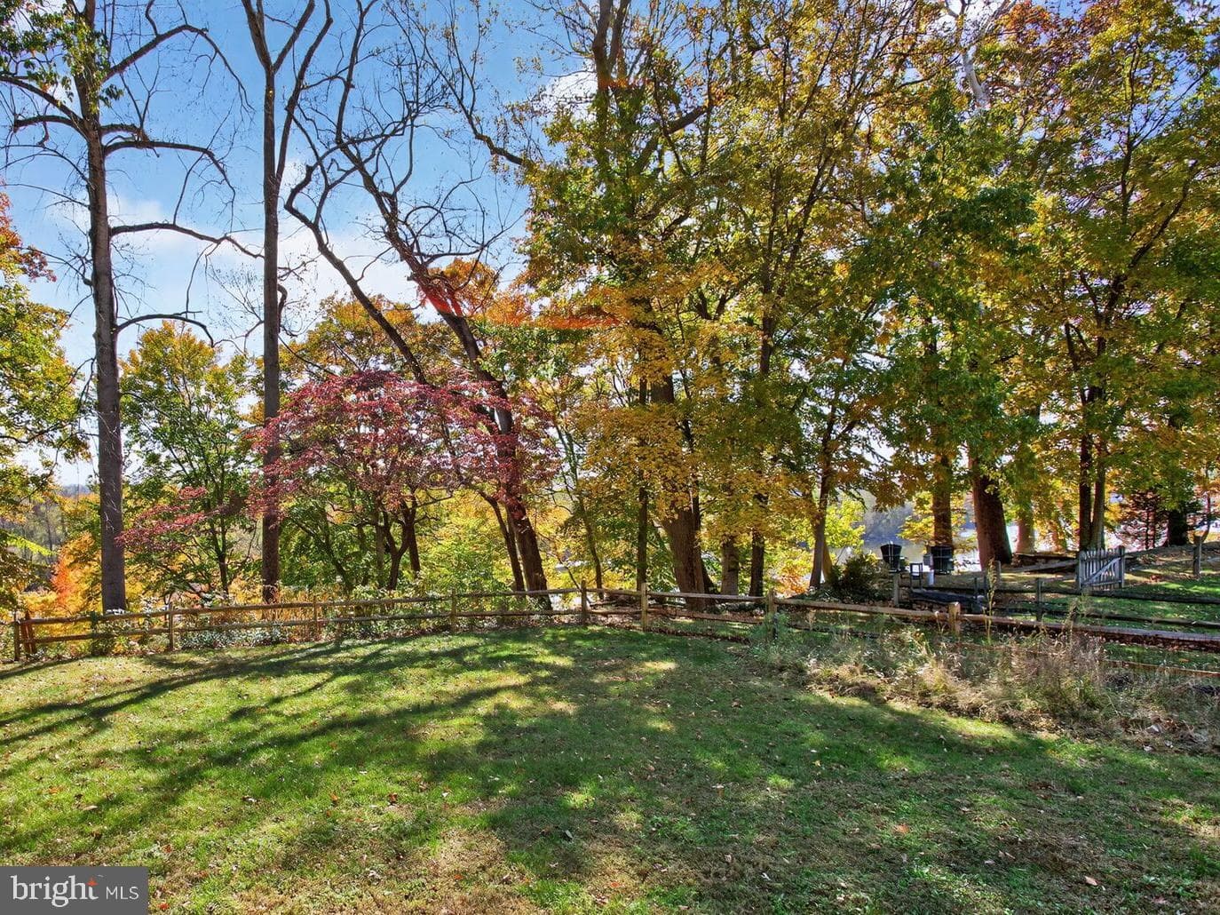 110 Old Landing Court photo 43