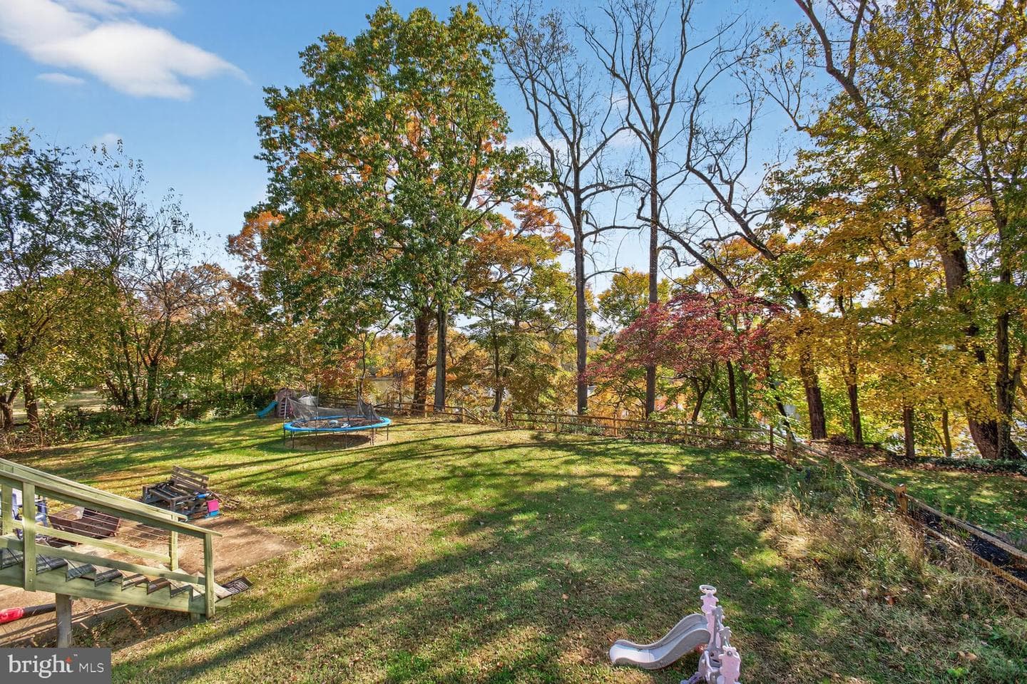 110 Old Landing Court photo 45
