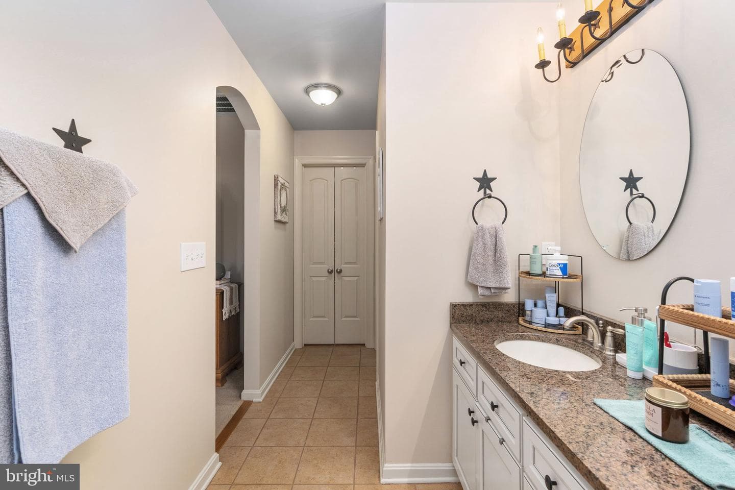 511 Ferry Road photo 27