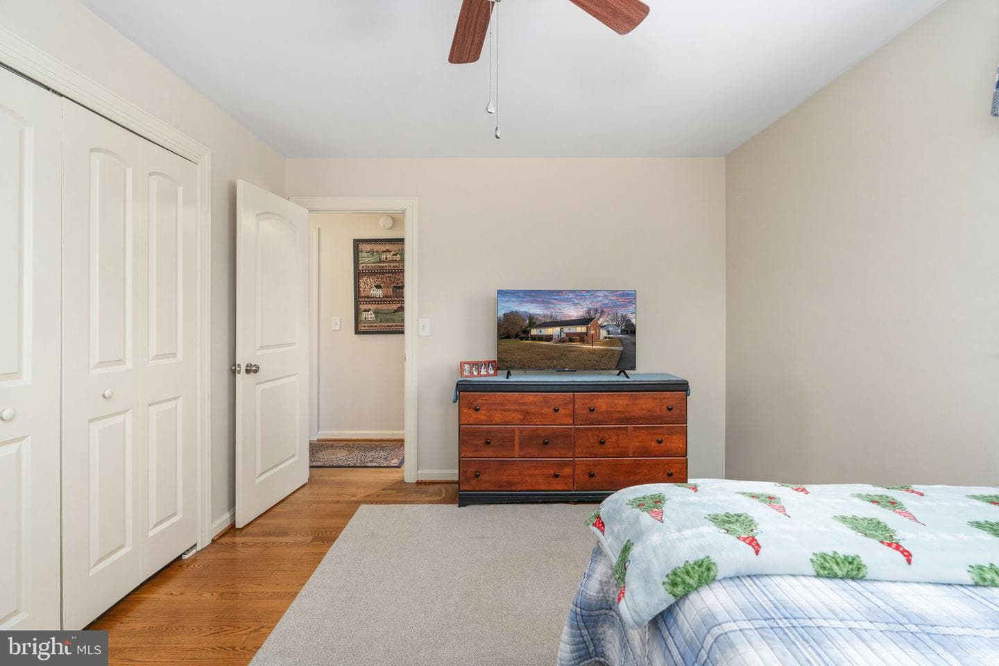 511 Ferry Road photo 37