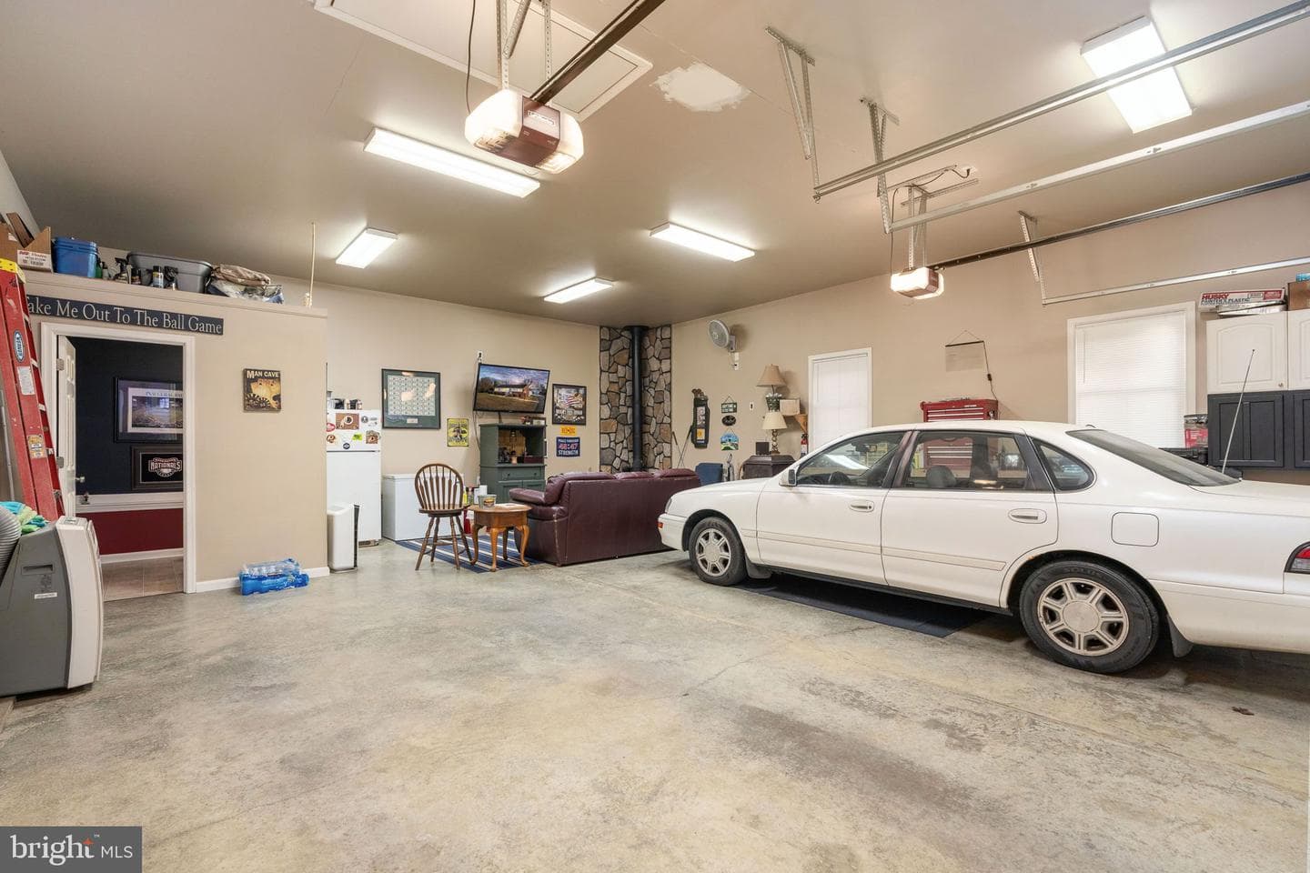 511 Ferry Road photo 45