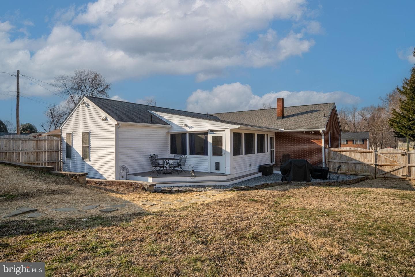 511 Ferry Road photo 55