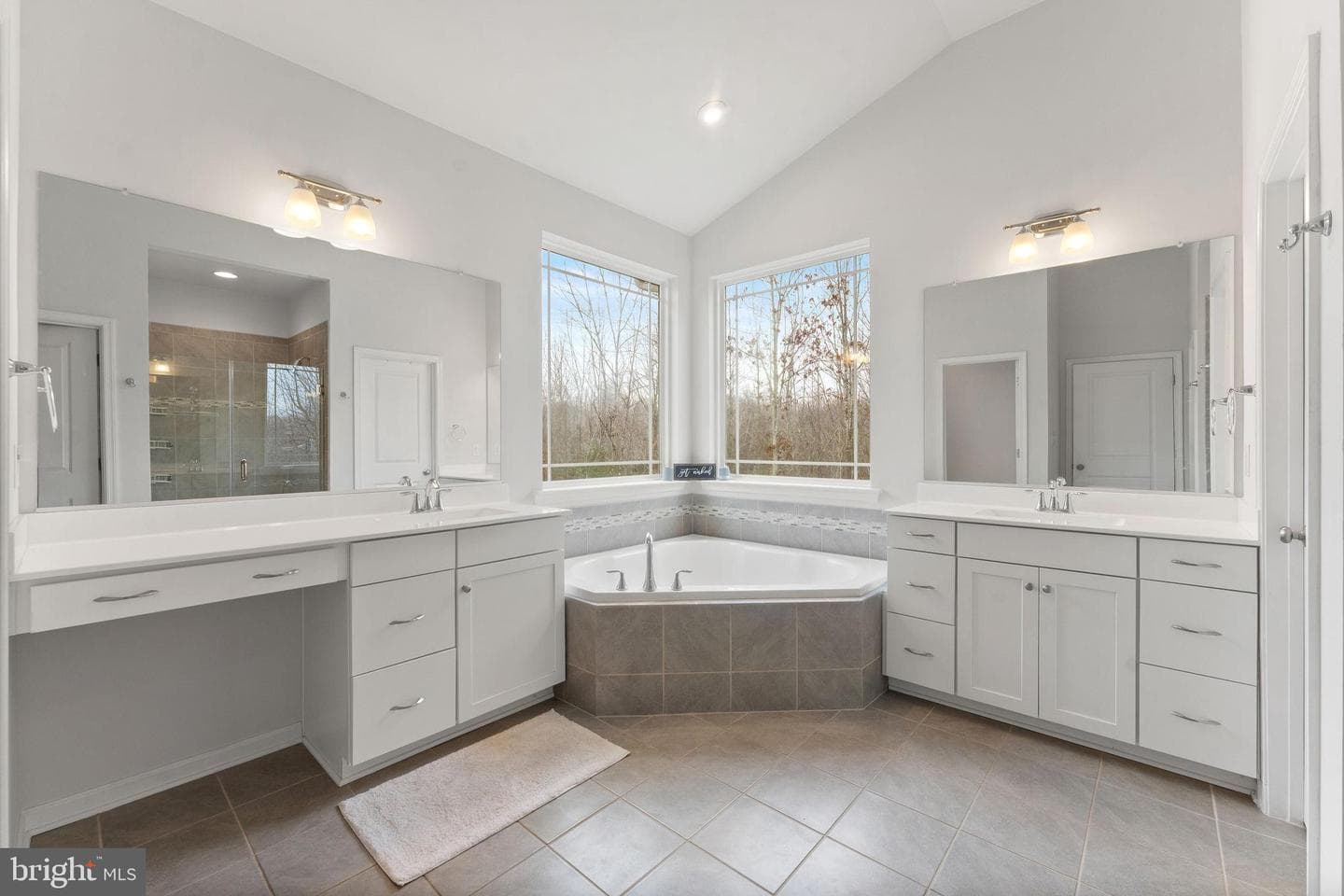 118 Loyd Drive photo 41